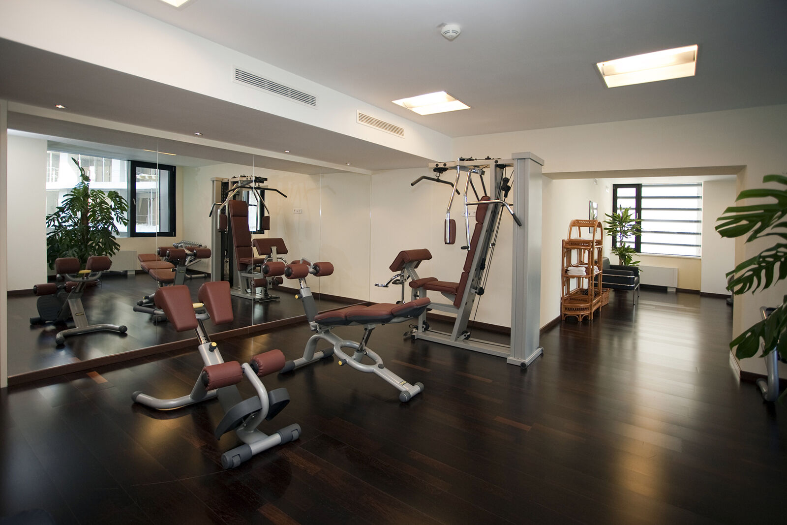 How to avoid getting sick at the gym